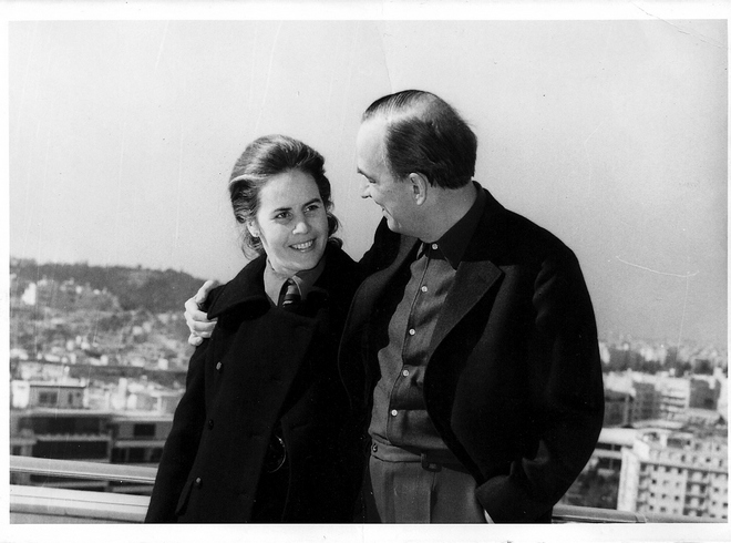 Ο Ingmar Bergman με την γυναίκα του στην βεράντα του Galaxy