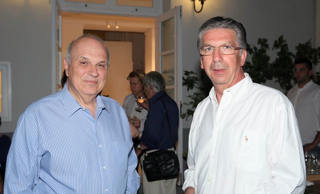 Ο Καθηγητής του Harvard και President του Κολλεγίου Αθηνών, Σπύρος Πολλάλης με τιν Καθηγητή της Ιατρικής, Γιώργο Σάπκα