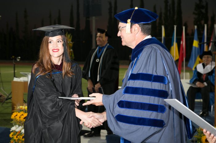 President David G.Horner – Πρόεδρος του Αμερικανικού Κολλεγίου Ελλάδας,  Ναταλία Σαράντη – Πτυχιούχος Ψυχολογίας Υψίστη Διάκριση, Διάκριση πρώτου βαθμού του Οpen University