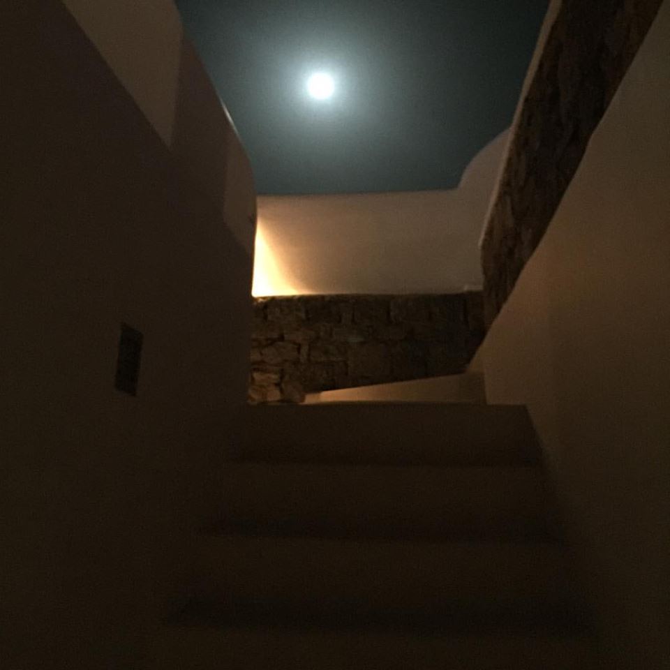 Full moon στο σπίτι, στον Καλαφάτη...