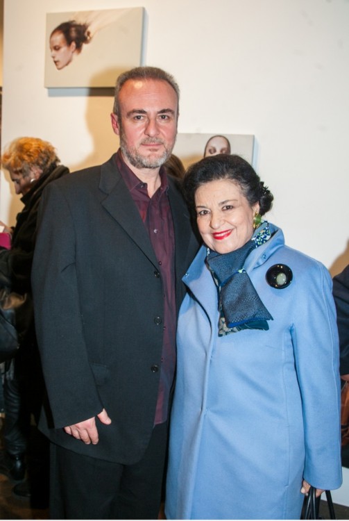 Ο ζωγράφος Τάσος Μισούρας και η Διευθύντρια της Εθνικής Πινακοθήκης Μαρίνα Λαμπράκη Πλάκα.